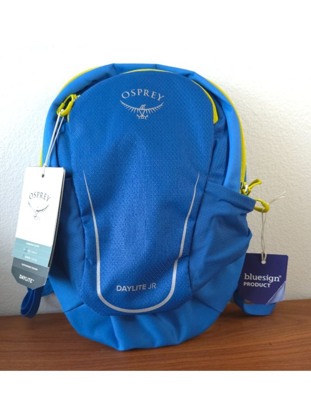 NWT Osprey Daylite Jr Kids' 9L Alpin Blue Commuter Lightweight Backpack